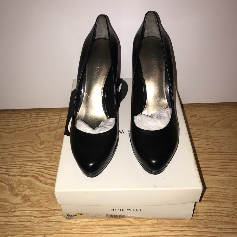 Classic Black Pump
